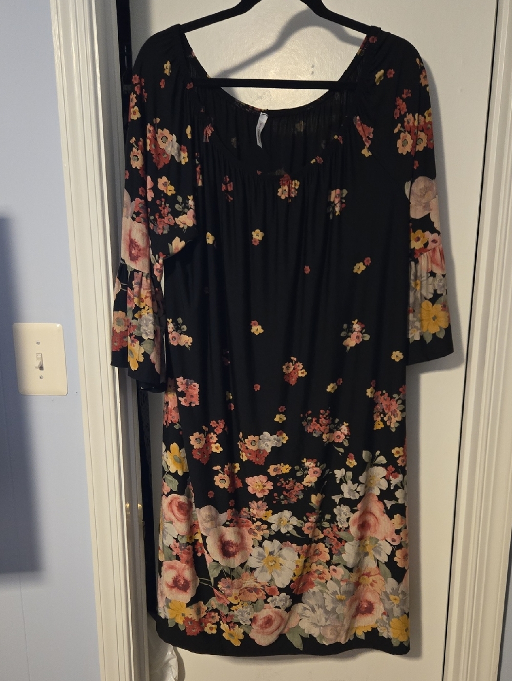 Black Floral Long-Sleeve Women’s Dress
